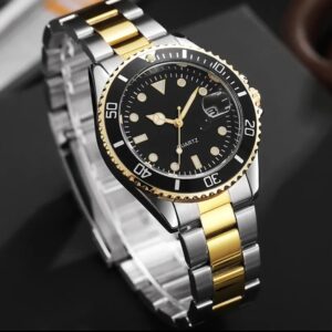Luxury Men's Stainless Steel Waterproof Wristwatch - Elegant and Durable Design